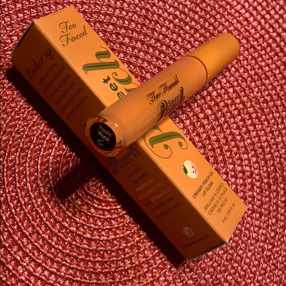 Too Faced Other - Too Faced Sweet Peach Lip Gloss in Poppin’ Peach
